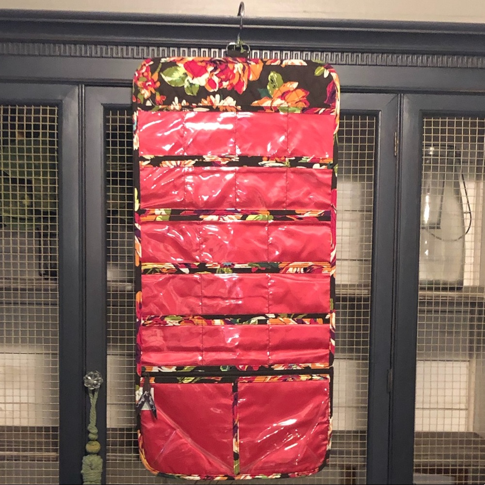 Vera Bradley Keep it Up Hanging Organizer NWT